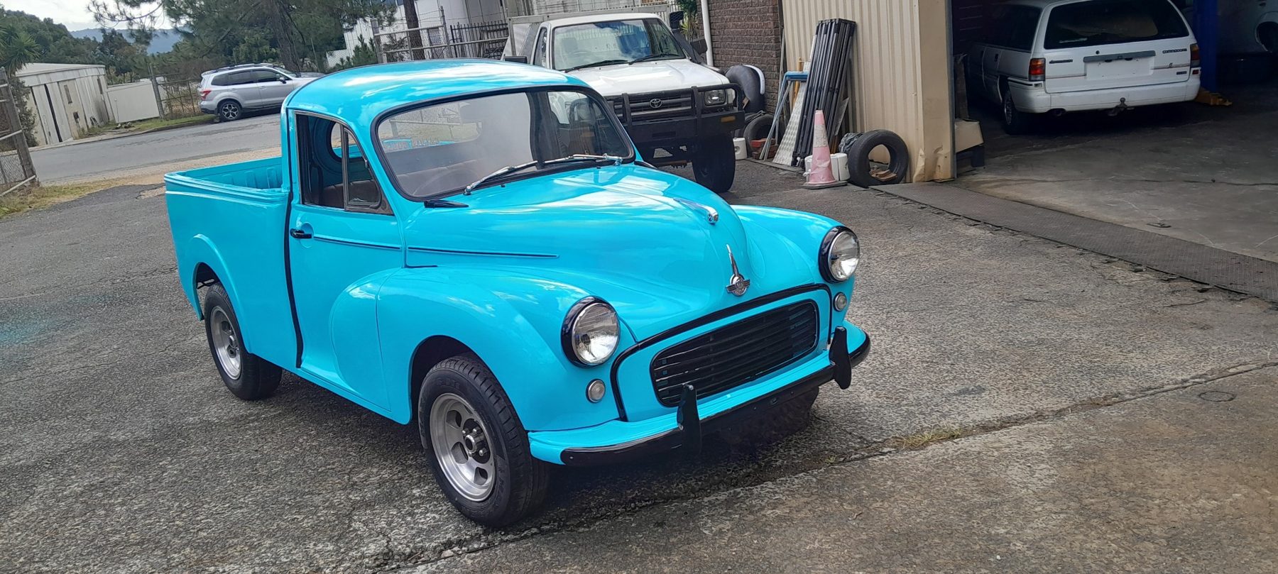 fully restored turquoise Morris Mino